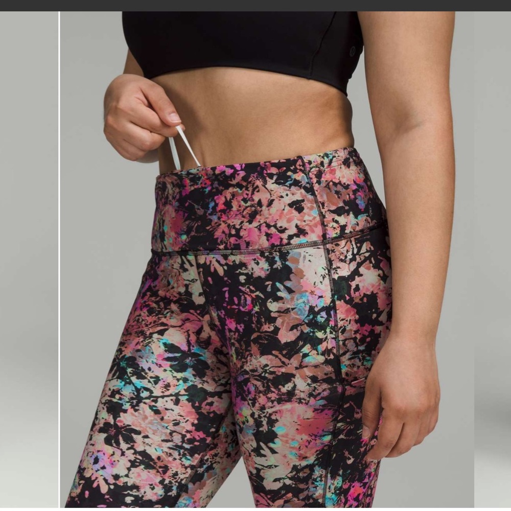 NWT Lululemon Fast and Free High-Rise Tight 25” size 6